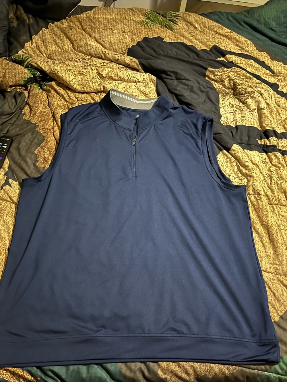 EUC MENS ADIDAS SLEEVELESS SHIRT SIZE 3XLARGE - Picture 1 of 5